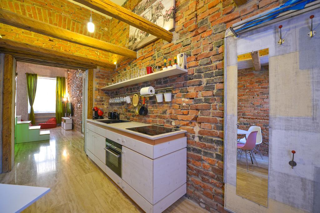 Michael Weiss Apartment Брашов Экстерьер фото