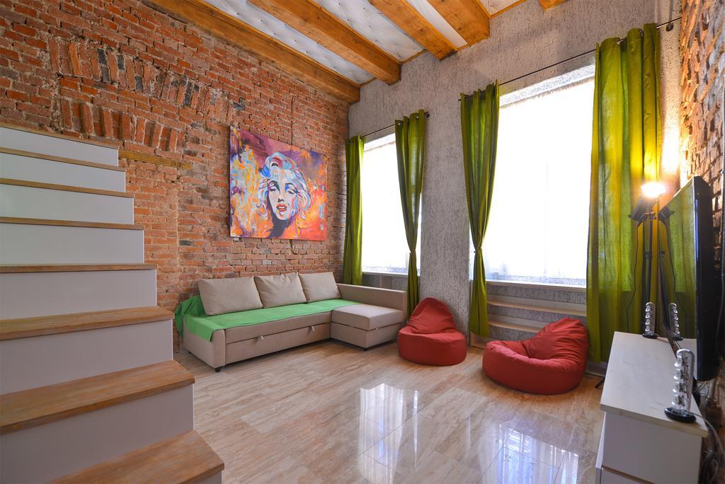 Michael Weiss Apartment Брашов Экстерьер фото