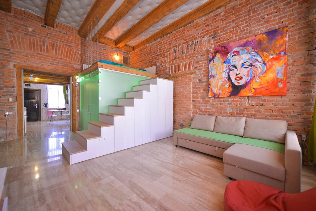 Michael Weiss Apartment Брашов Экстерьер фото