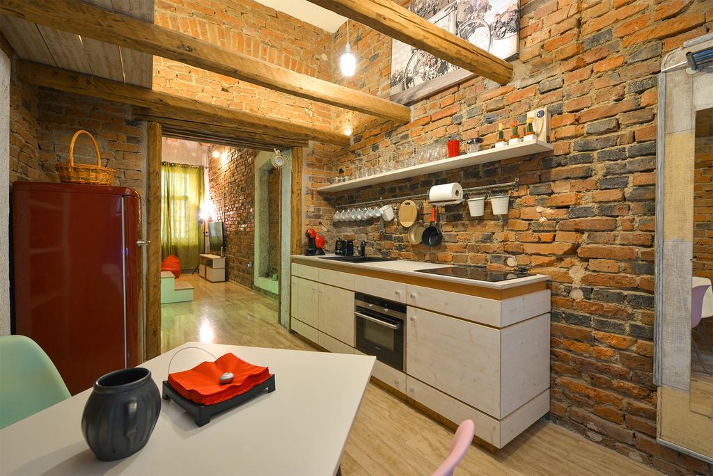 Michael Weiss Apartment Брашов Экстерьер фото